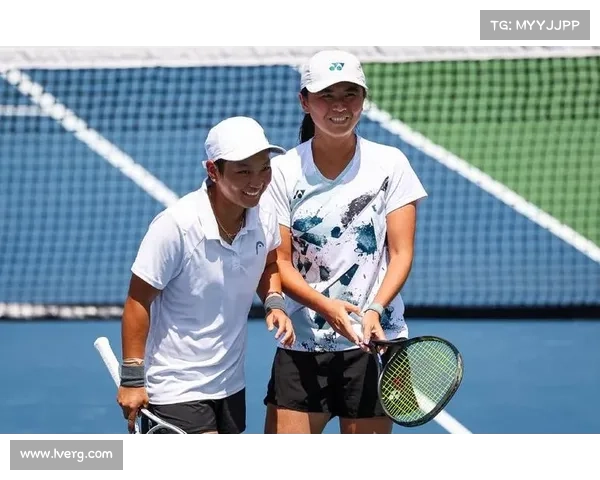 法网混双蒋欣玗与吴芳娴携手晋级四强 创历史最佳战绩 法网混双蒋欣玗与吴芳娴携手晋级四强 创历史最佳战绩