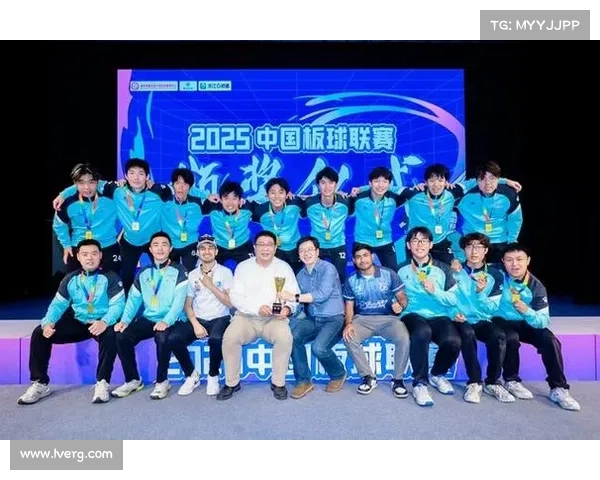 中国板球联赛商业赞助突破亿元大关 成为新兴体育市场新亮点 中国板球联赛商业赞助突破亿元大关 成为新兴体育市场新亮点